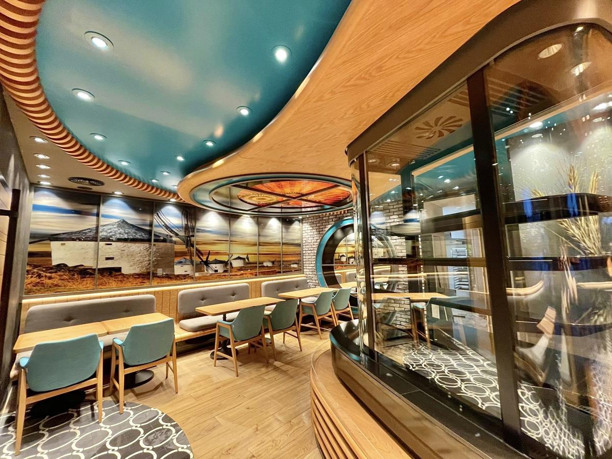 Black Lotus Lyon, France