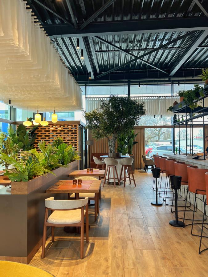 La Vetra Mülheim / Almanya