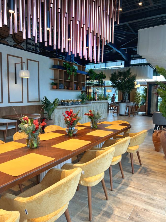 La Vetra Mülheim / Almanya