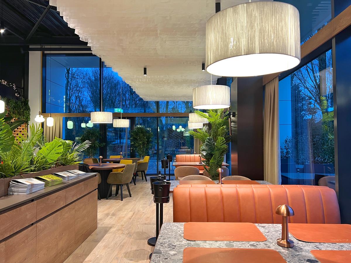 La Vetra Mülheim / Almanya