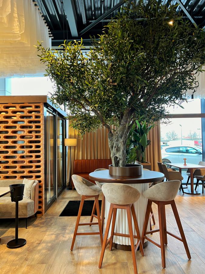 La Vetra Mülheim / Almanya