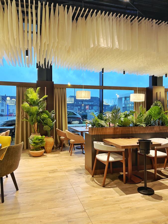 La Vetra Mülheim / Almanya