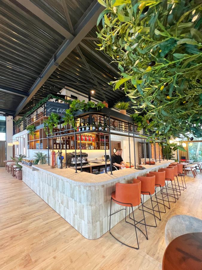 La Vetra Mülheim / Almanya