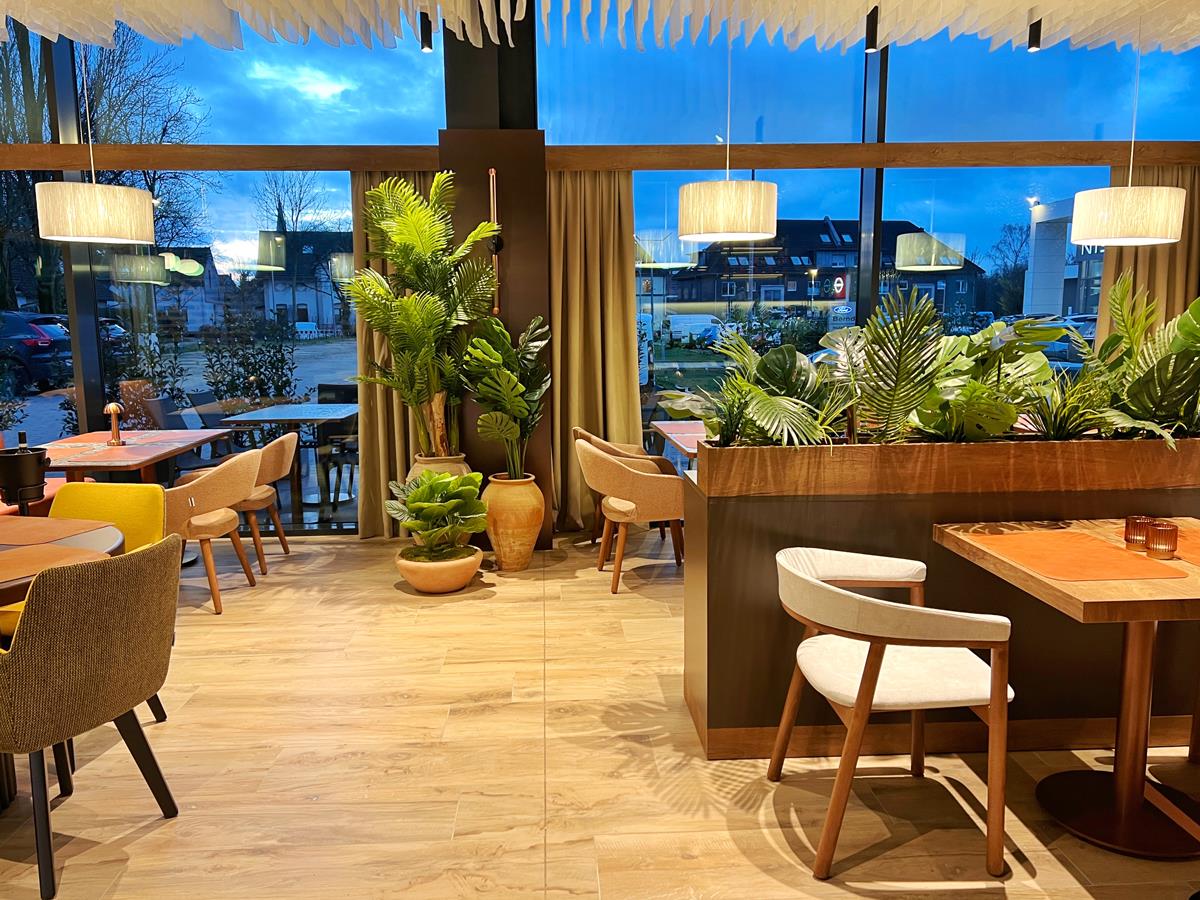 La Vetra Mülheim / Almanya