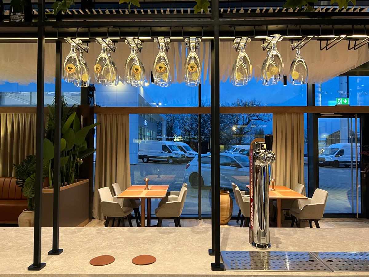 La Vetra Mülheim / Almanya