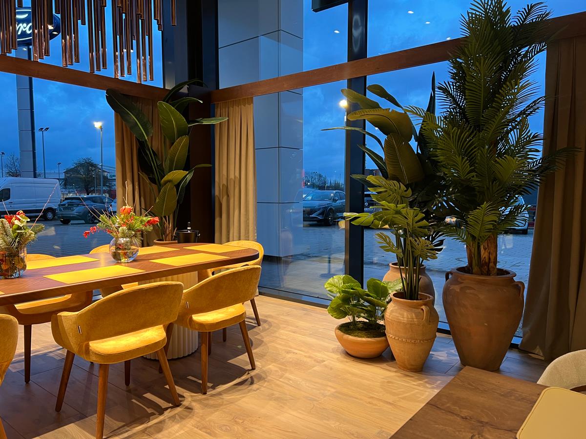 La Vetra Mülheim / Almanya